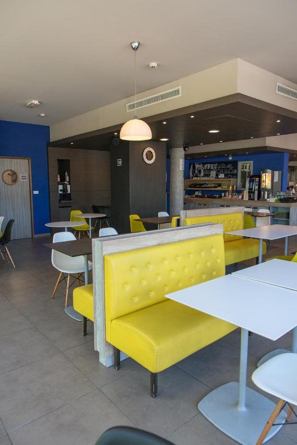 Ibis Budget Archamps Porte De Geneve מראה חיצוני תמונה